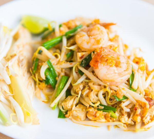 Thailand’s Famous Dish: Pad Thai