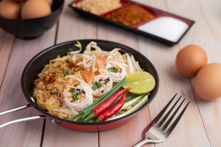 Thailand’s Famous Dish: Pad Thai