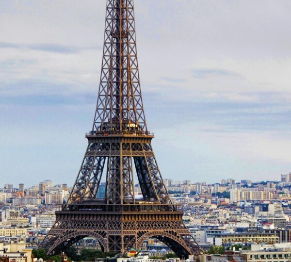 Paris, France: The Ultimate Destination for Travelers