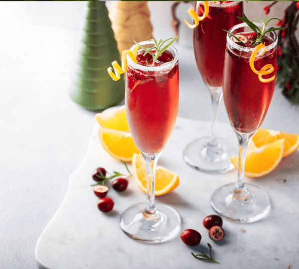 Delightful Holiday Cocktails and Mocktails for Every Celebration