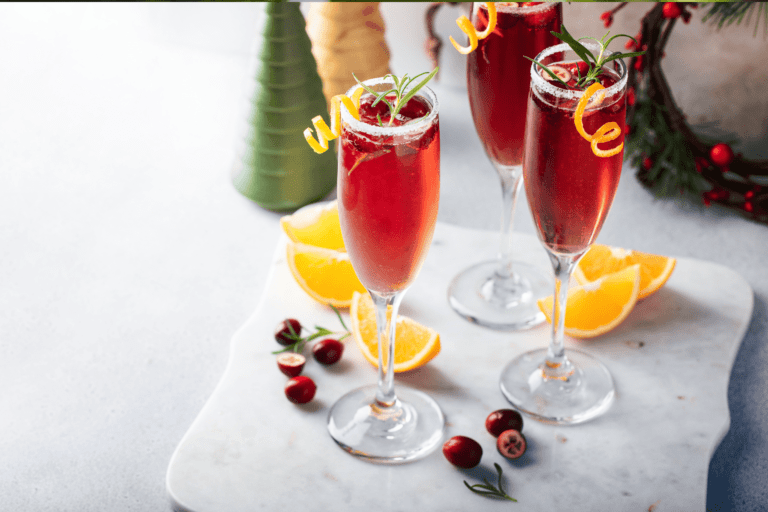 Delightful Holiday Cocktails and Mocktails for Every Celebration