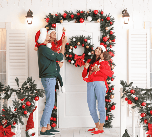 How to Start a Winter Family Tradition That Everyone Will Love