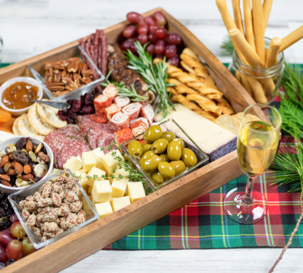 How to Make the Perfect Winter Charcuterie Board