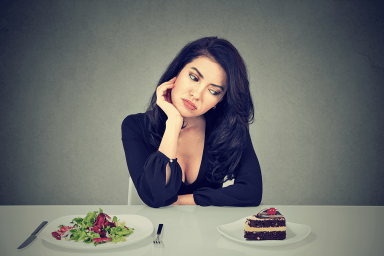 Dealing with Food Cravings Mindfully: A Complete Guide