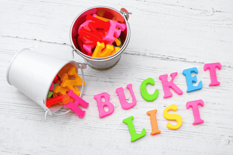 11 Christmas Bucket List Ideas